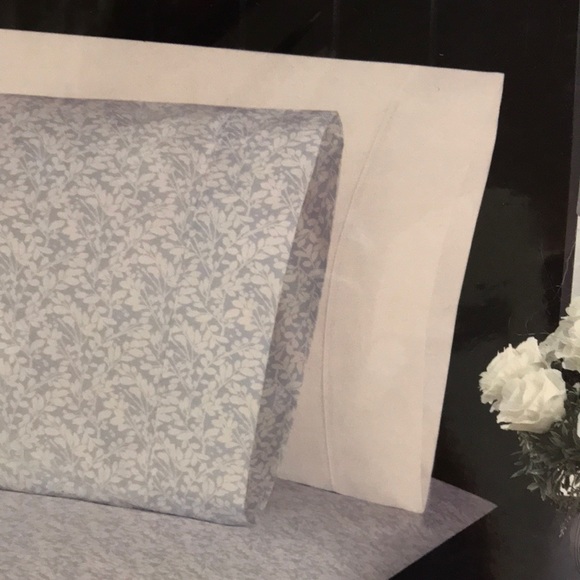 Charisma Bedding Charisma 6 Piece Sheet Set Queen Size Nwt Poshmark